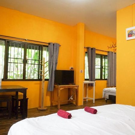 Chongrak Guesthouse Chiang Mai Zewnętrze zdjęcie