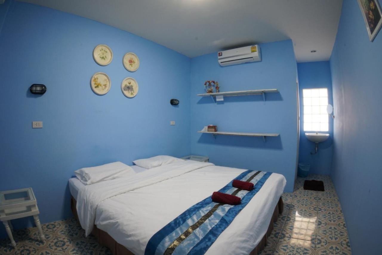 Chongrak Guesthouse Chiang Mai Zewnętrze zdjęcie
